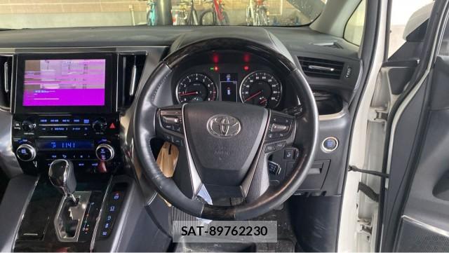 Toyota VELLFIRE 2015-10 8855395-16