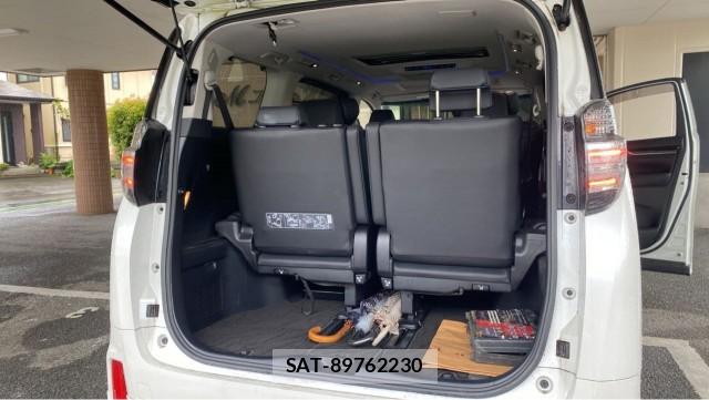 Toyota VELLFIRE 2015-10 8855395-17