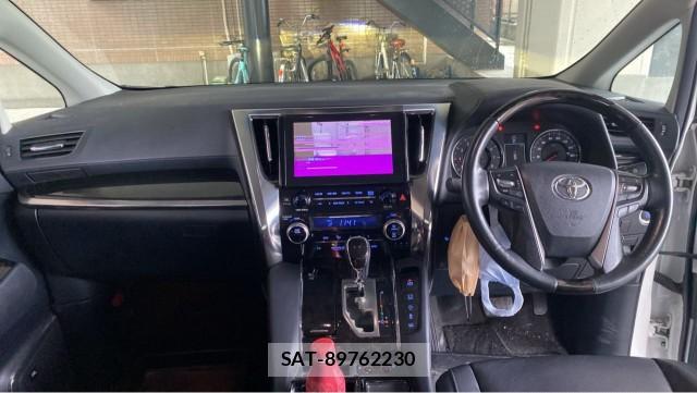 Toyota VELLFIRE 2015-10 8855395-2