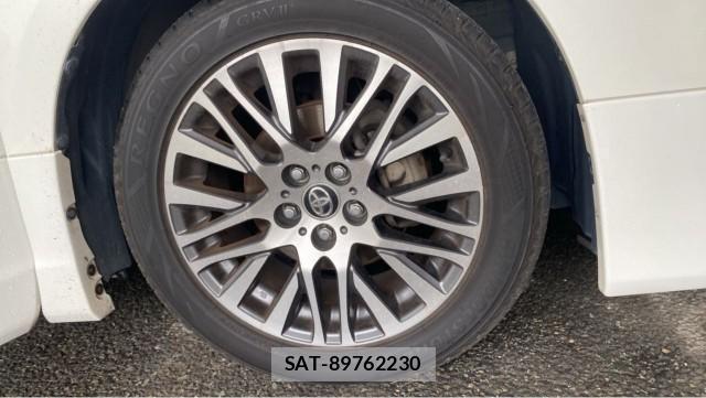 Toyota VELLFIRE 2015-10 8855395-8