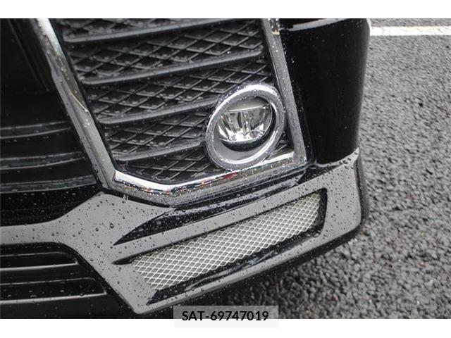Toyota VELLFIRE 2017-07 8855603-12