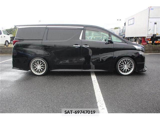 Toyota VELLFIRE 2017-07 8855603-8