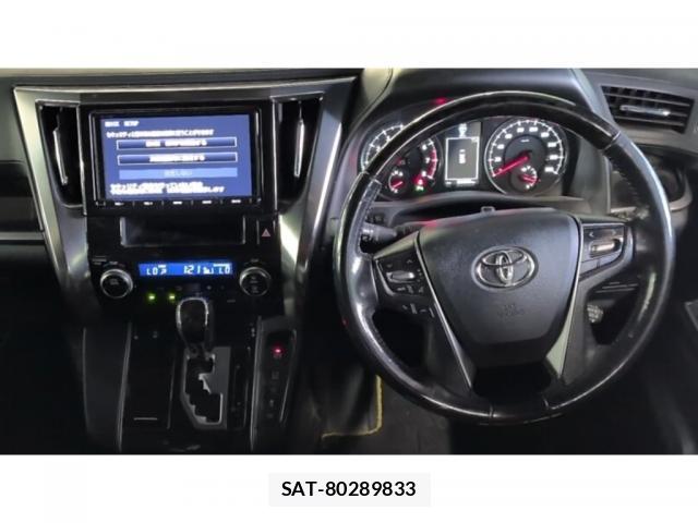 Toyota VELLFIRE 2017-02 8856412-2