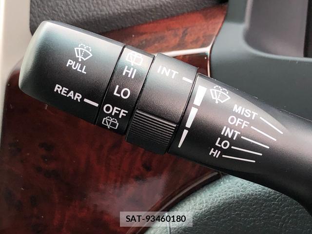 Toyota VELLFIRE 2014-02 8856499-11