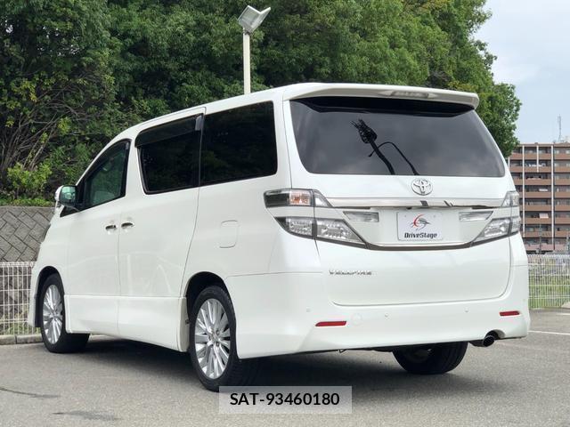 Toyota VELLFIRE 2014-02 8856499-4