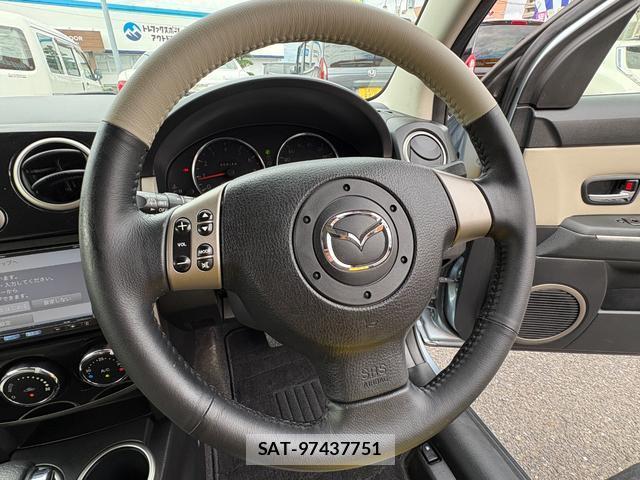 Mazda VERISA 2012-02 8854873-18