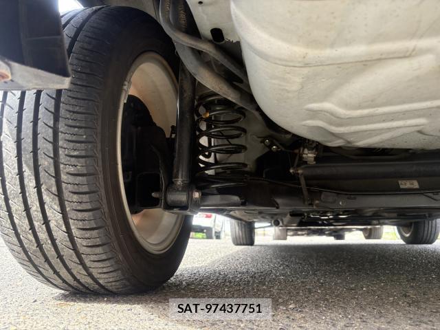 Mazda VERISA 2012-02 8854873-7