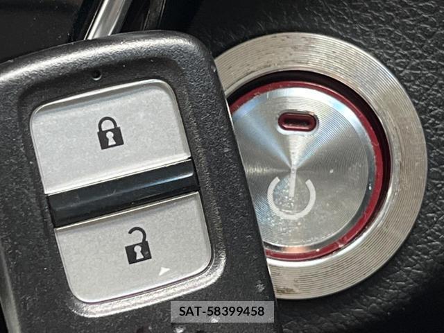 Honda VEZEL 2016-05 8853911-7