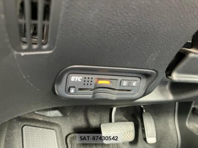 Honda VEZEL 2015-09 8854212-16