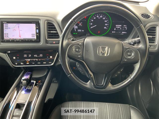 Honda VEZEL 2016-03 8854390-14