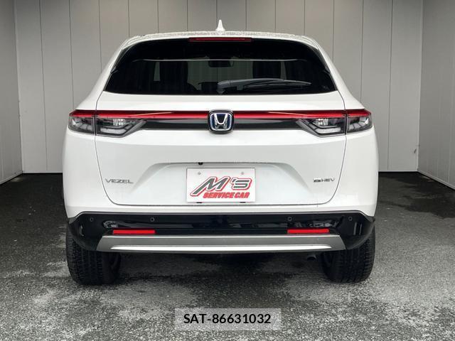 Honda VEZEL 2021-07 8854792-11