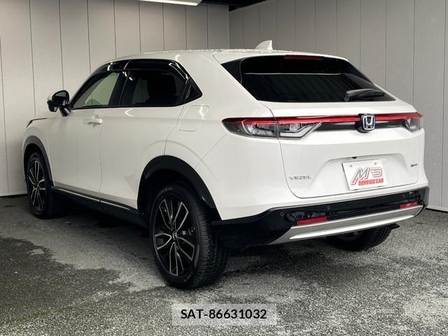 Honda VEZEL 2021-07 8854792-3