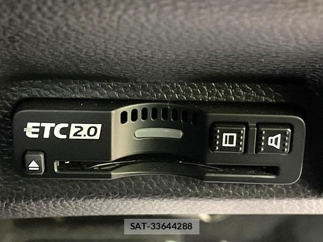 Honda VEZEL 2025-01 8855546-6