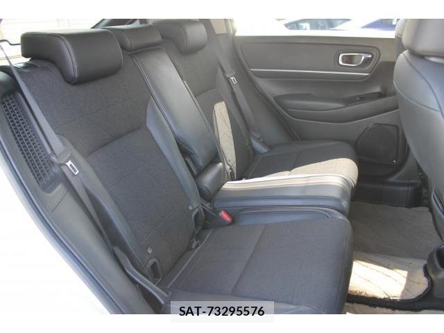 Honda VEZEL 2024-01 8855653-6