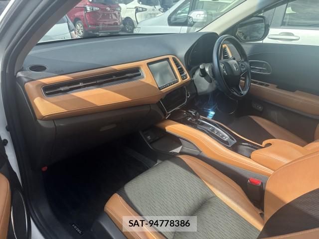 Honda VEZEL 2021-04 8856154-7