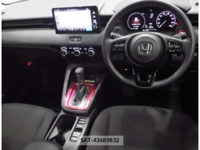 Honda VEZEL 2022-06 8856340-2
