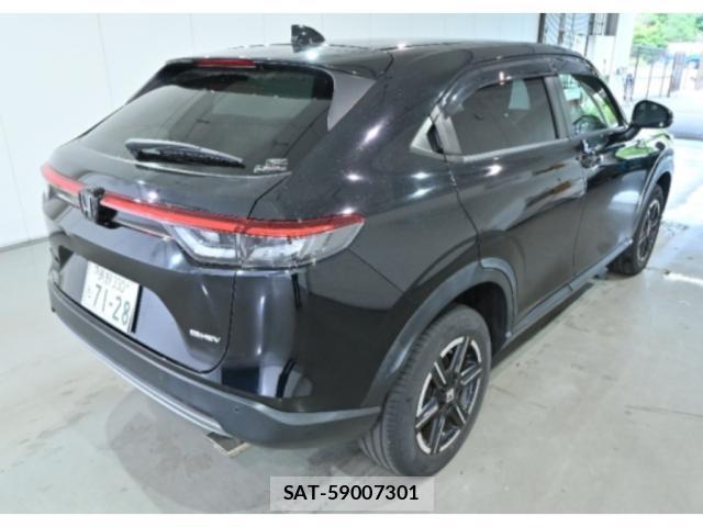 Honda VEZEL 2022-08 8856391-1