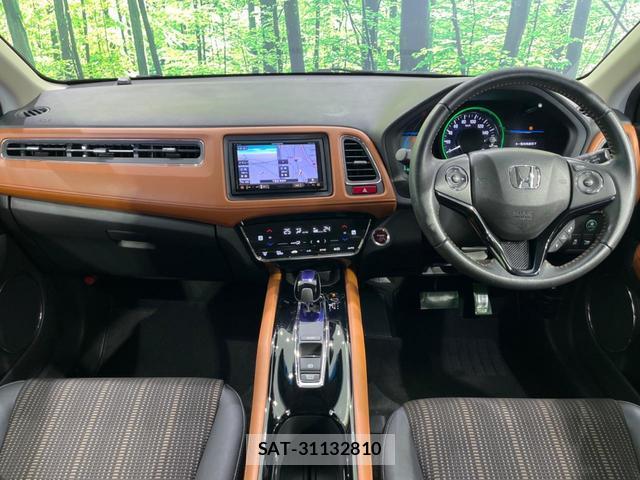 Honda VEZEL 2015-01 8856596-1