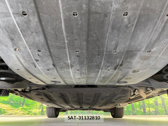 Honda VEZEL 2015-01 8856596-18