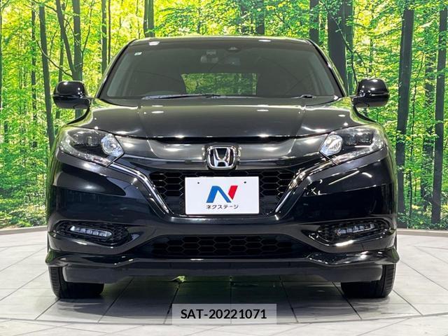 Honda VEZEL 2017-06 8856597-13