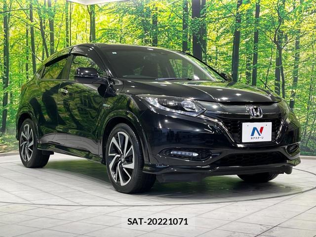 Honda VEZEL 2017-06 8856597-15