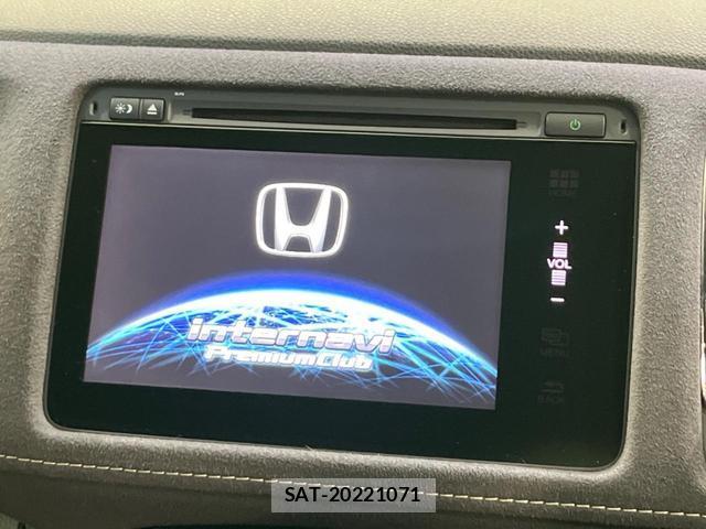 Honda VEZEL 2017-06 8856597-2