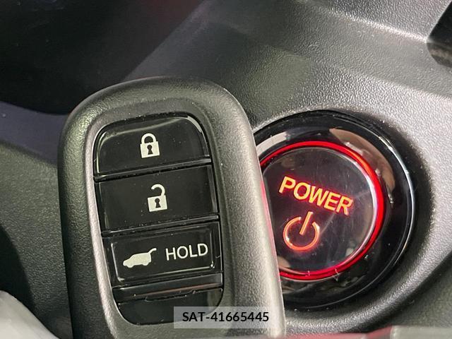 Honda VEZEL 2023-11 8856680-6