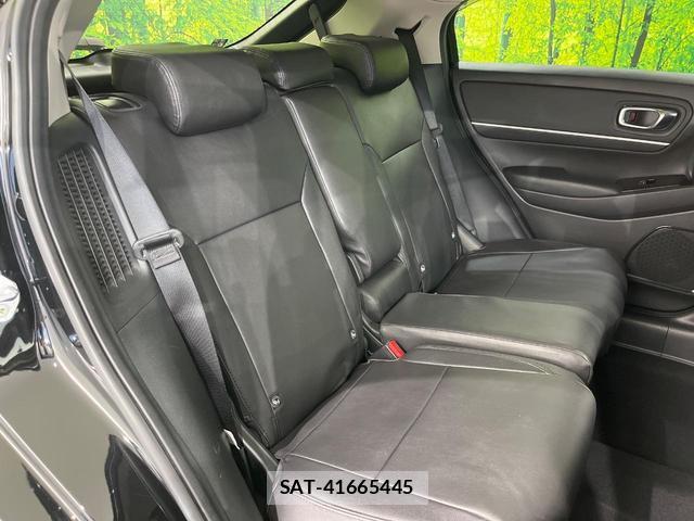 Honda VEZEL 2023-11 8856680-8