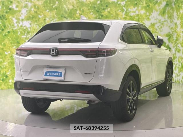 Honda VEZEL 2025-07 8856906-2