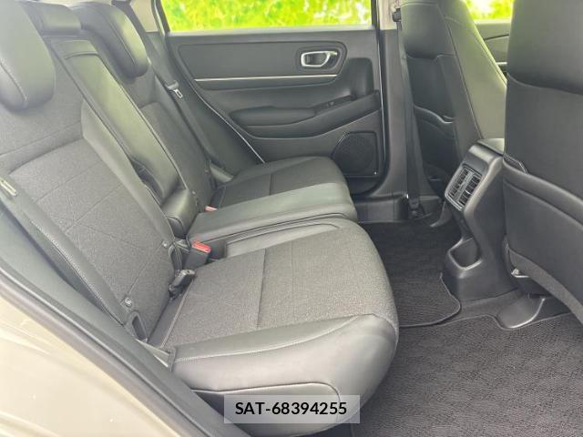 Honda VEZEL 2025-07 8856906-4
