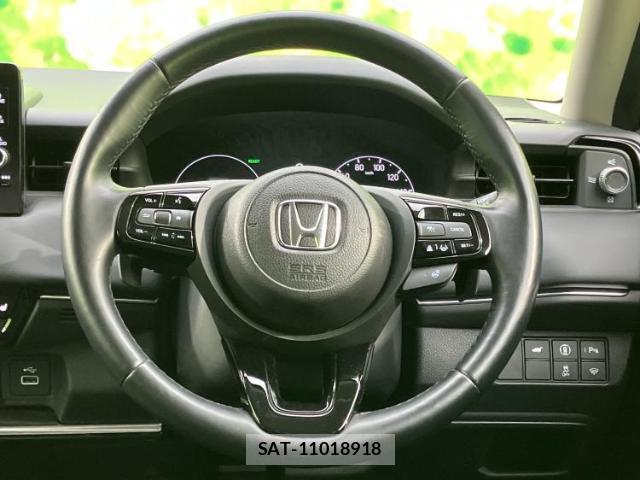Honda VEZEL 2024-04 8856995-14