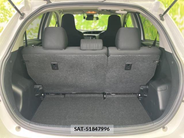 Toyota VITZ 2018-09 8853962-7