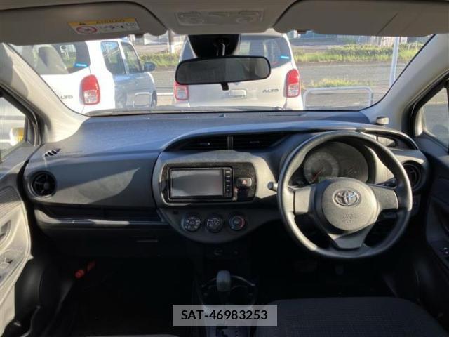 Toyota VITZ 2019-03 8854290-3
