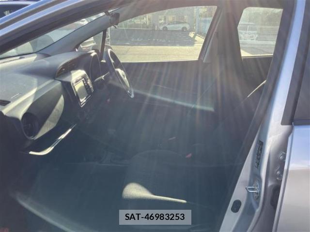 Toyota VITZ 2019-03 8854290-4