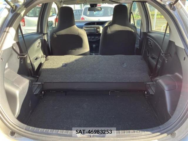 Toyota VITZ 2019-03 8854290-7