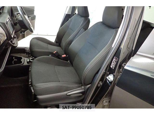 Toyota VITZ 2017-03 8855722-12