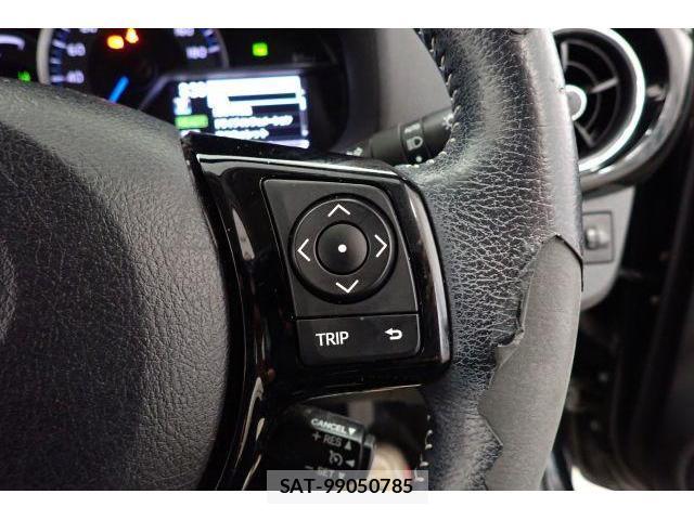 Toyota VITZ 2017-03 8855722-18