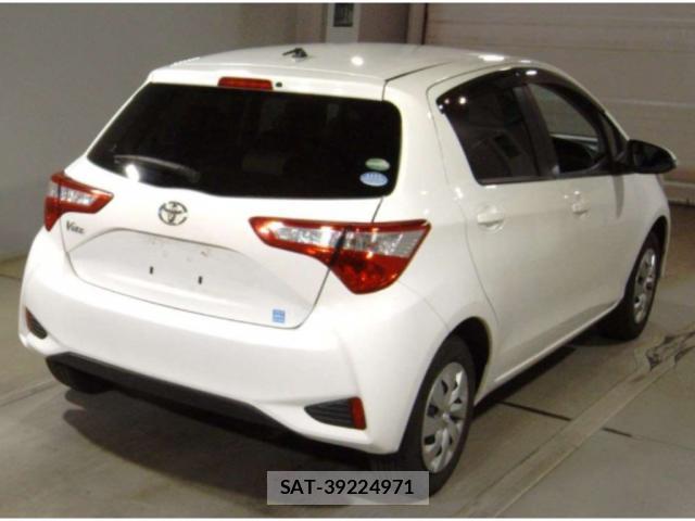 Toyota VITZ 2017-03 8856358-1