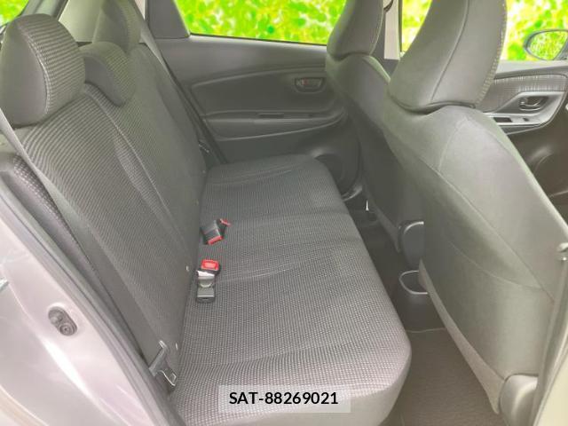 Toyota VITZ 2017-10 8856860-4