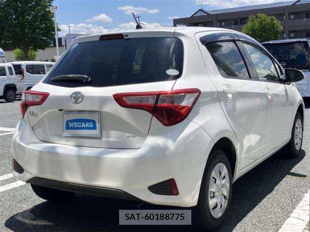 Toyota VITZ 2017-07 8856941-2