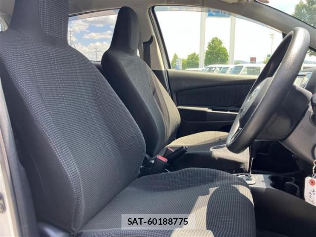 Toyota VITZ 2017-07 8856941-4