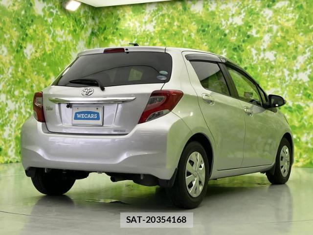 Toyota VITZ 2017-01 8857038-2