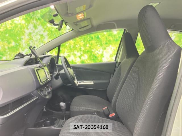 Toyota VITZ 2017-01 8857038-5