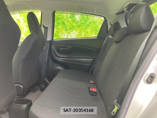 Toyota VITZ 2017-01 8857038-6
