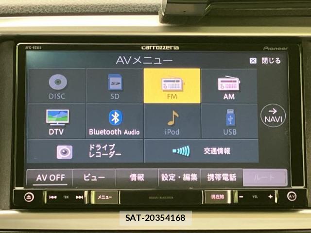 Toyota VITZ 2017-01 8857038-8