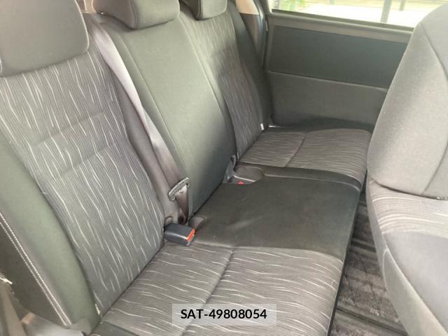 Toyota VOXY 2012-10 8854009-8
