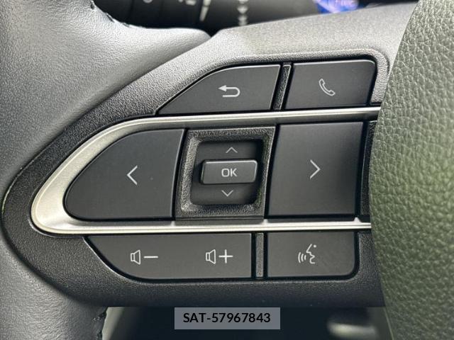 Toyota VOXY 2025-01 8854269-16