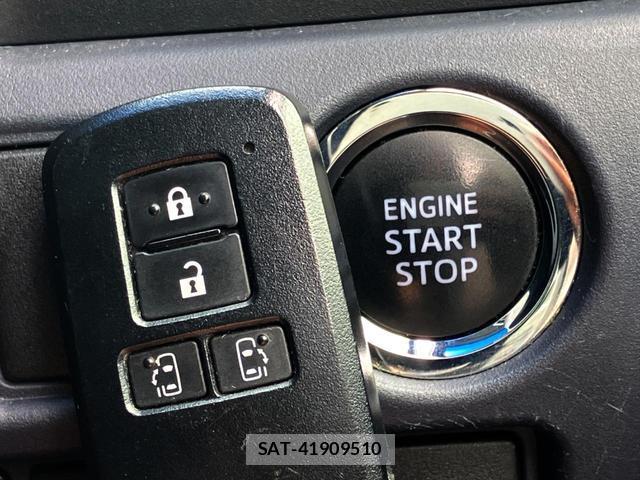 Toyota VOXY 2015-04 8854435-6