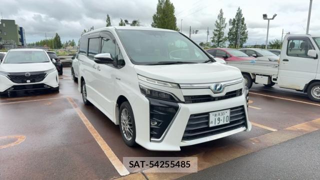 Toyota VOXY 2018-07 8854585-0