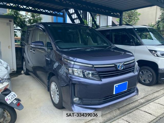 Toyota VOXY 2014-06 8854612-0